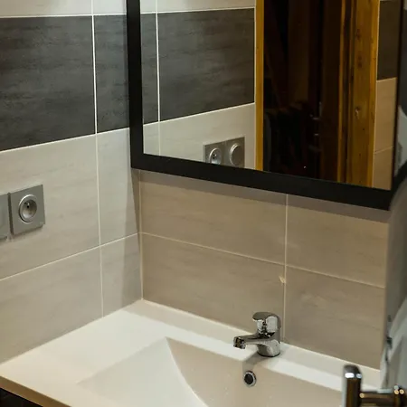 아파트 Triplex 6 Pers, 50m Telecabine Setaz, Coeur De Valloire, Balcon Sud - Fr-1-263-286